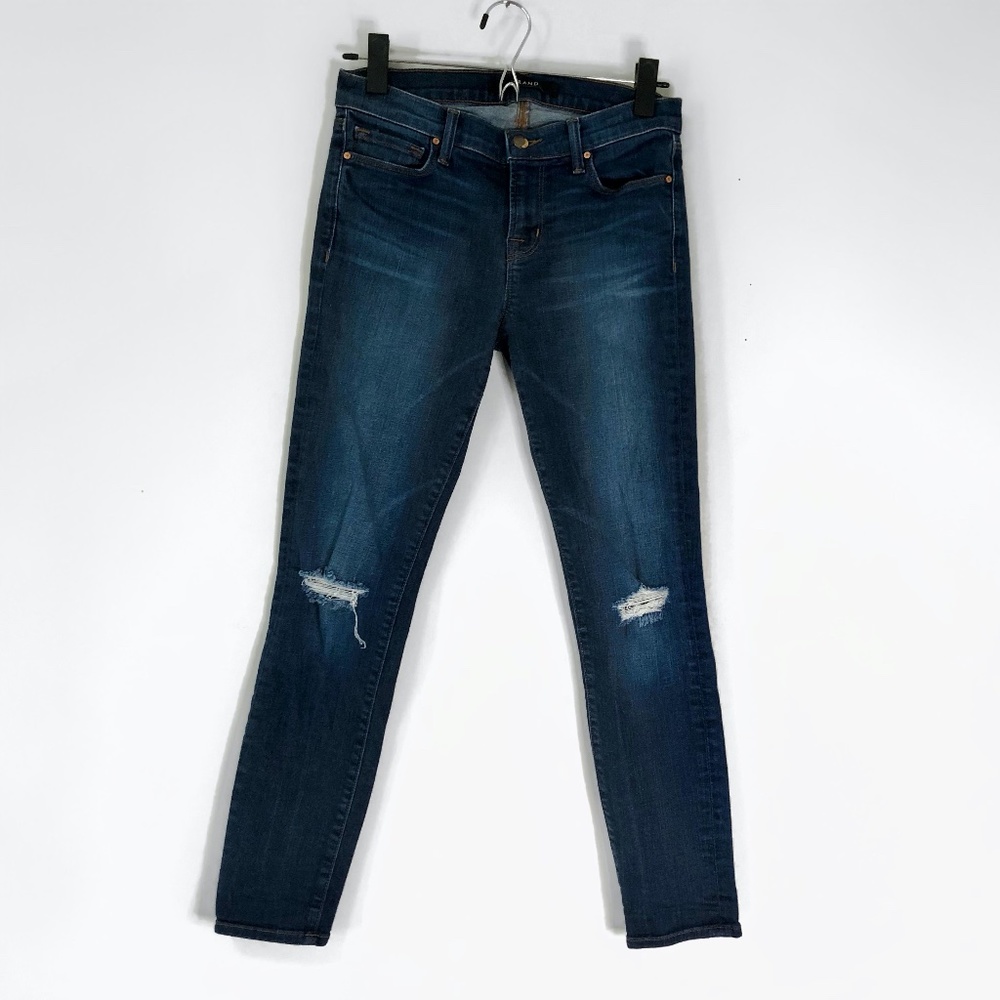J Brand Distressed Mid Rise Alta Capri Sz 26
